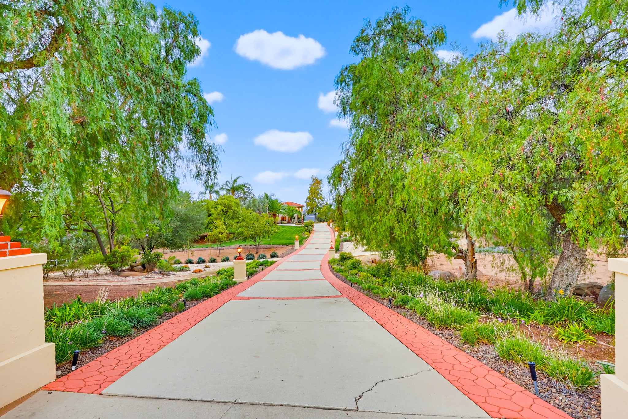 Virtual tour photo 62 of 123 for 2037 Via Trueno