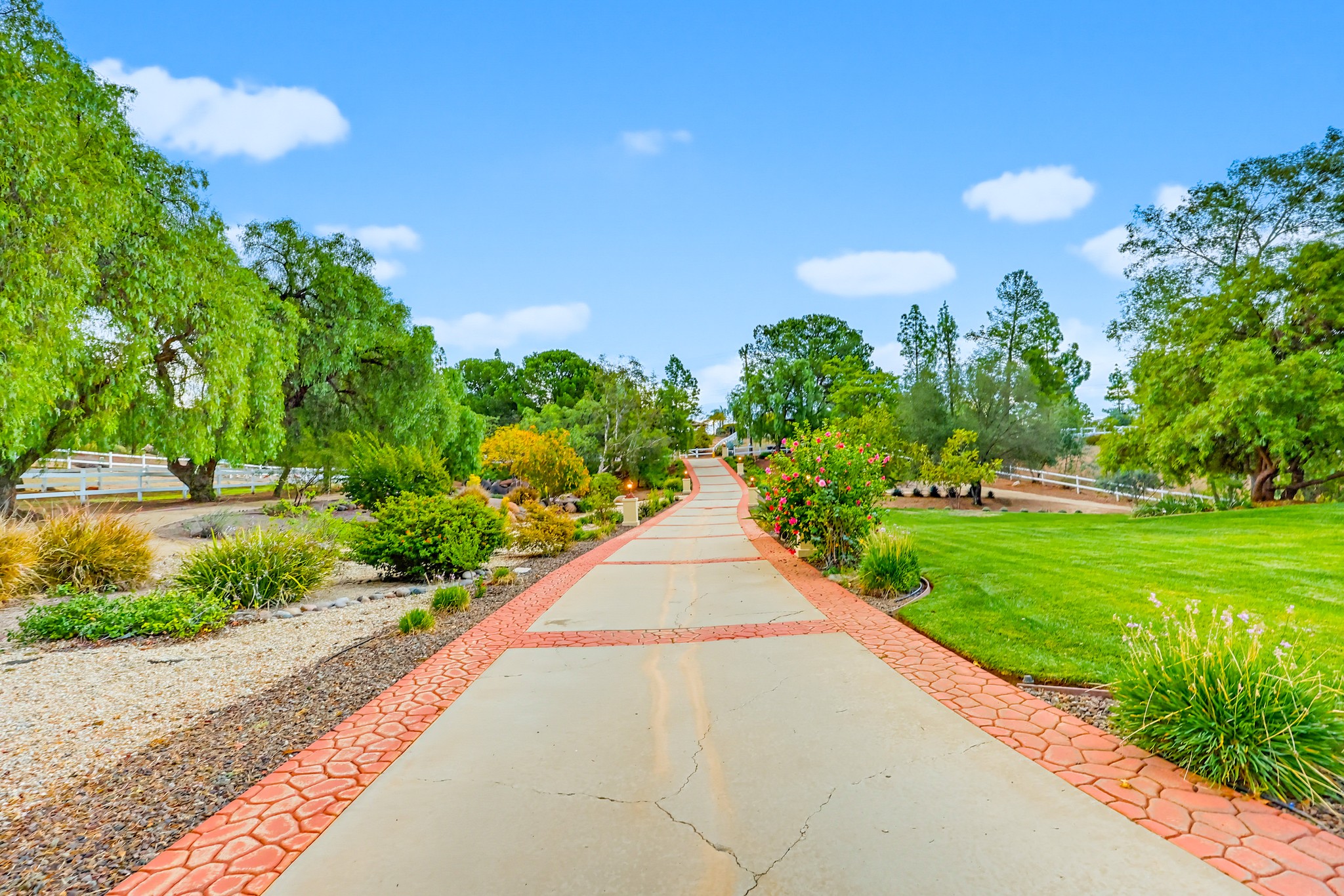 Virtual tour photo 65 of 123 for 2037 Via Trueno