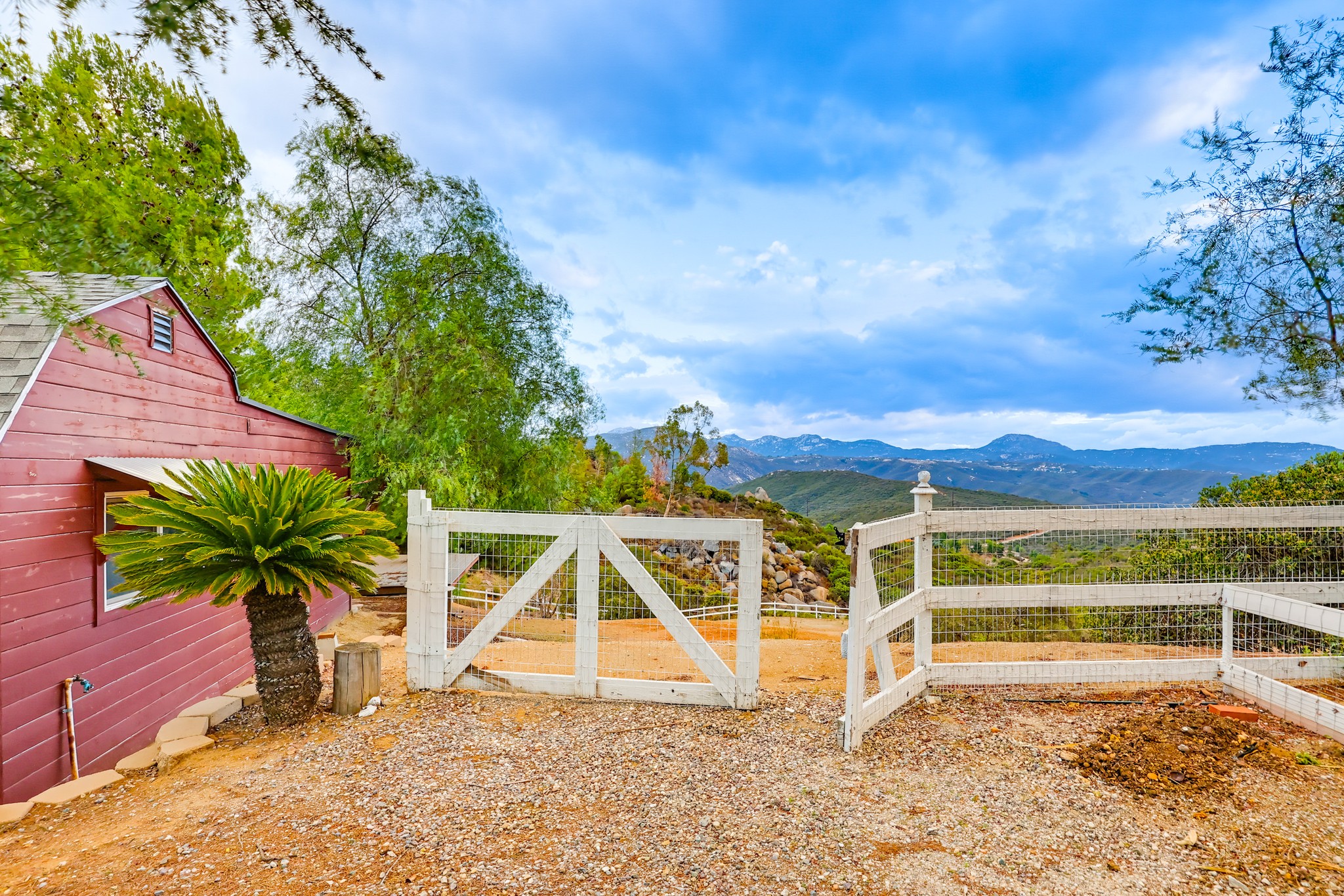 Virtual tour photo 90 of 123 for 2037 Via Trueno