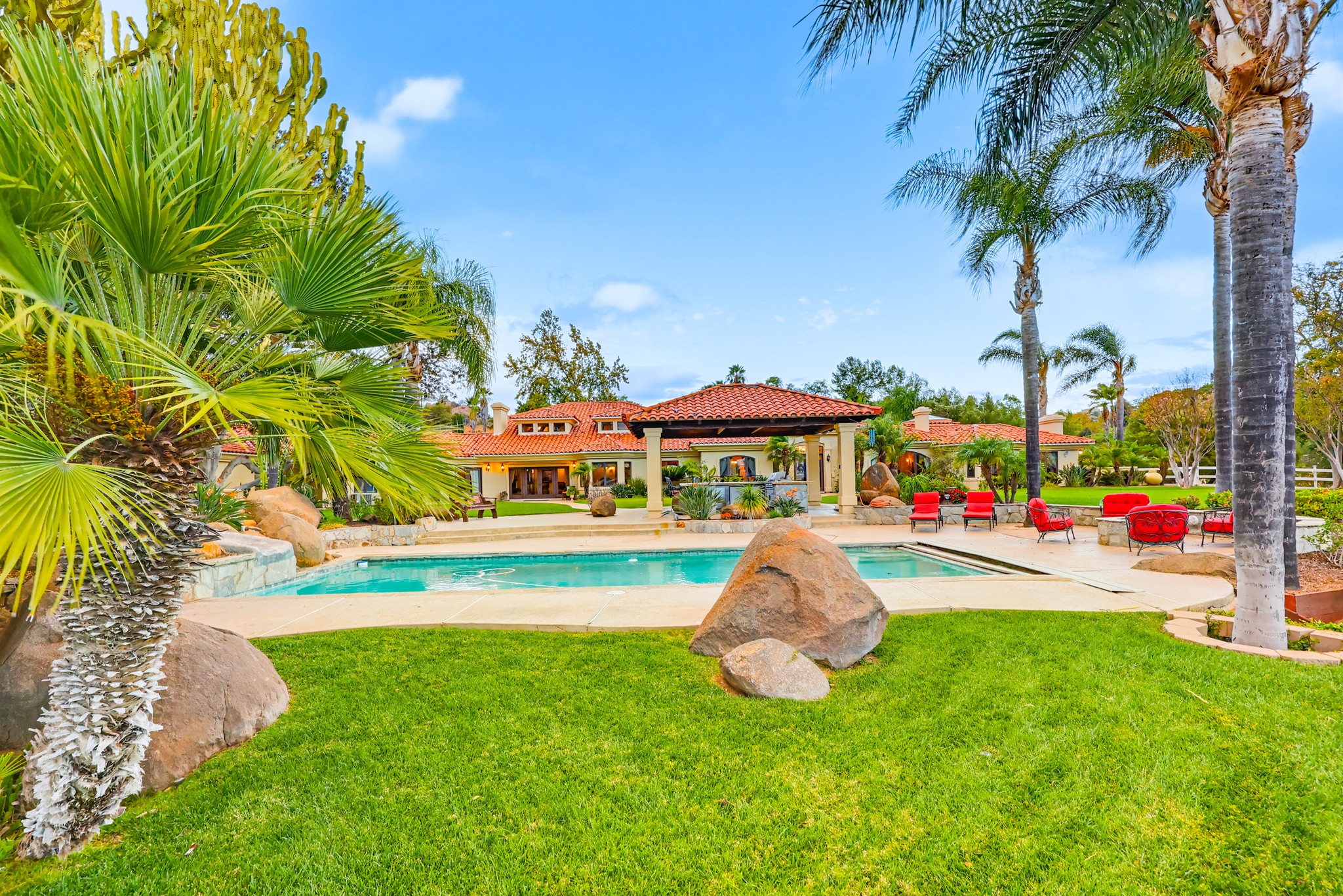Virtual tour photo 97 of 123 for 2037 Via Trueno
