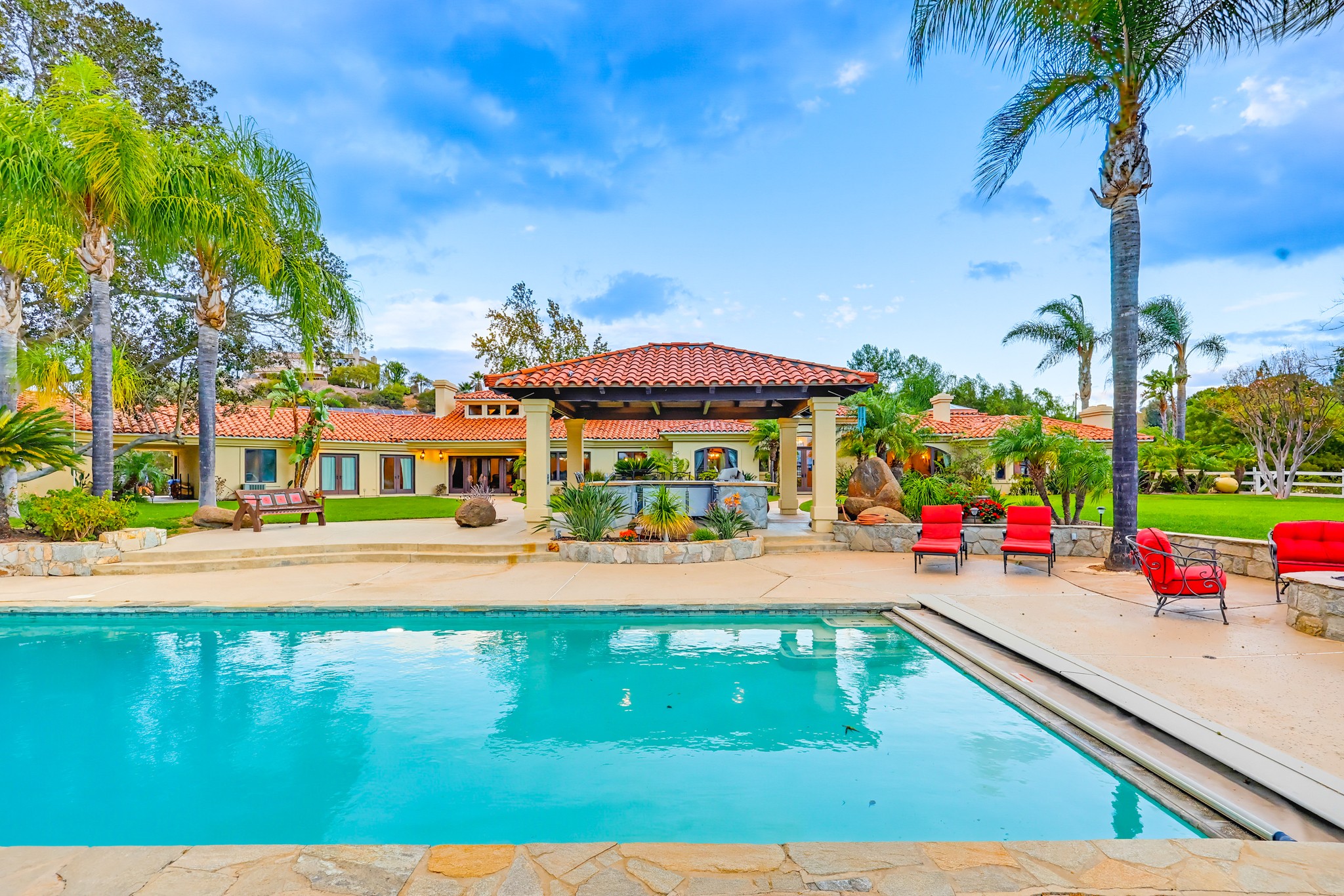 Virtual tour photo 98 of 123 for 2037 Via Trueno