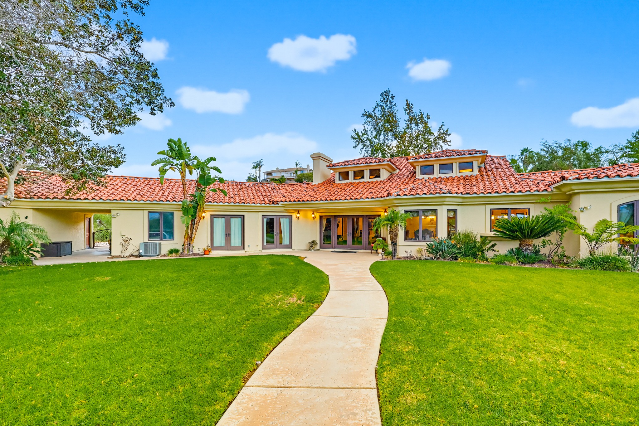Virtual tour photo 113 of 123 for 2037 Via Trueno