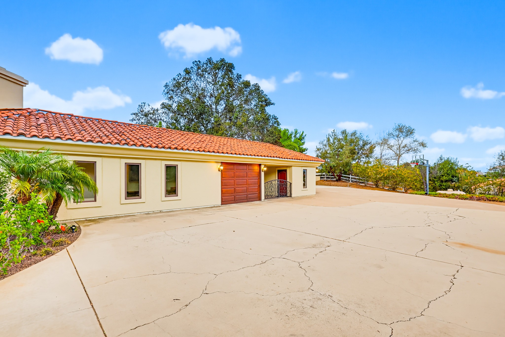 Virtual tour photo 124 of 123 for 2037 Via Trueno