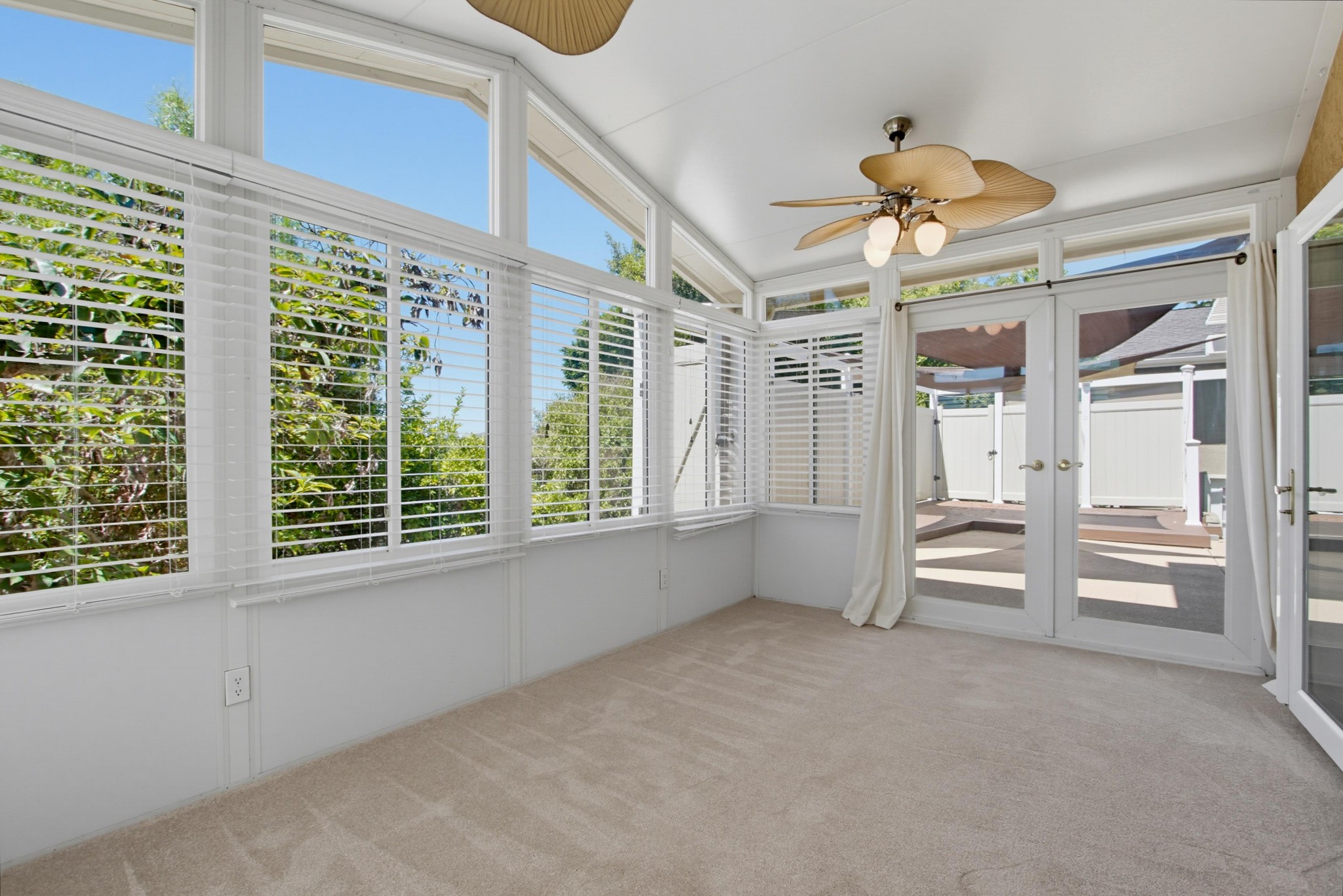 Virtual tour photo 24 of 73 for 2039 Lemon Ave