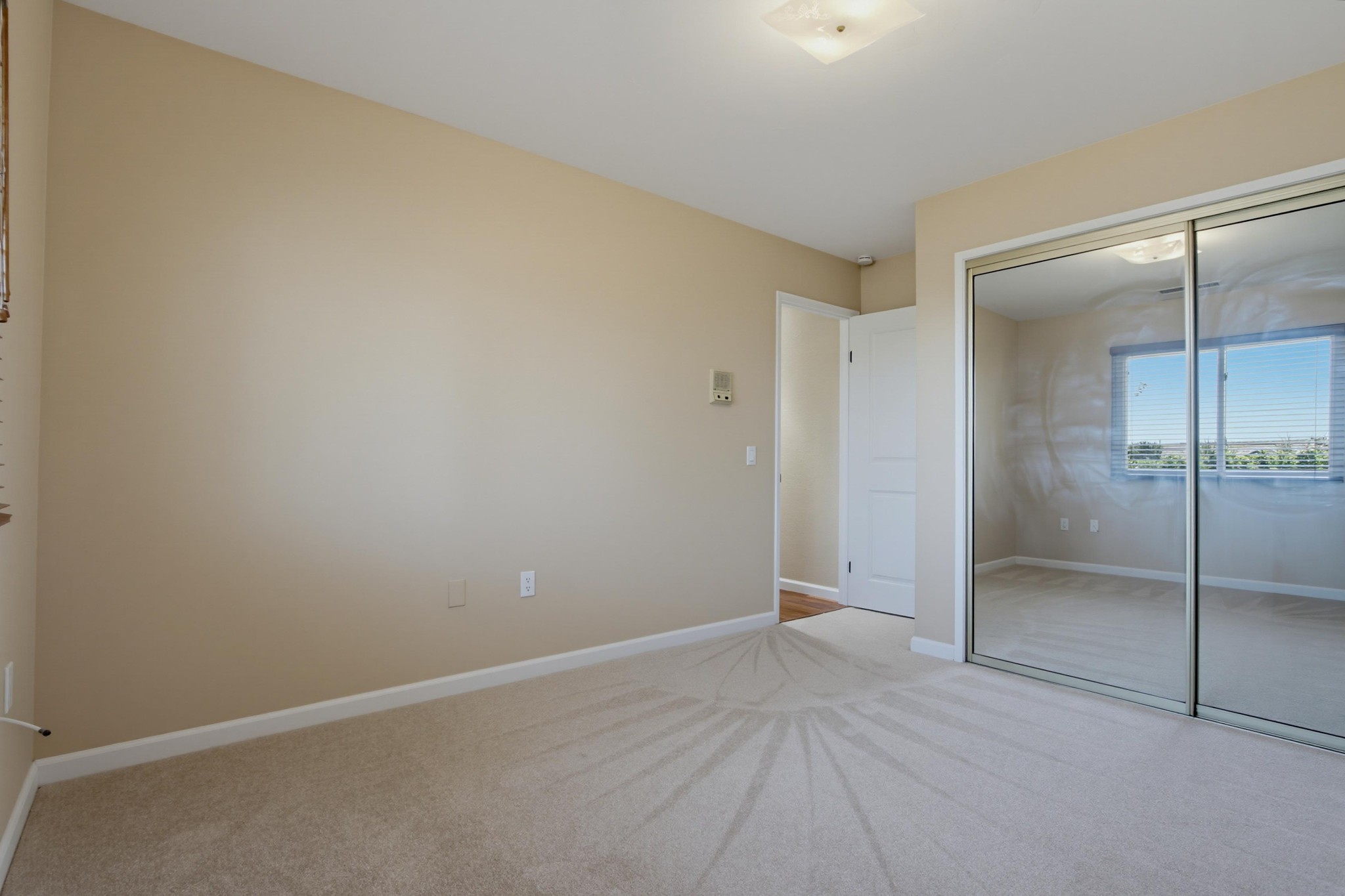 Virtual tour photo 38 of 73 for 2039 Lemon Ave