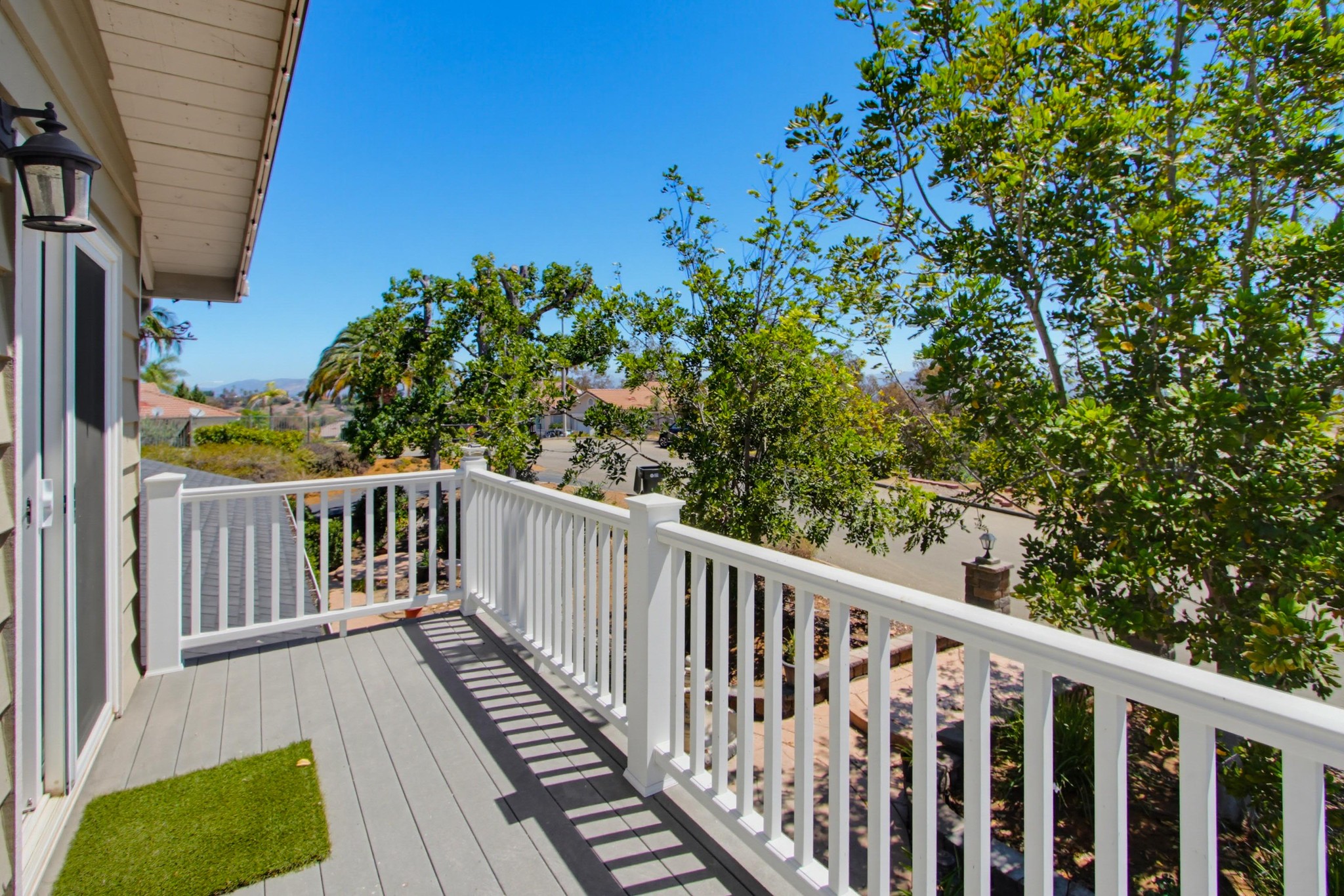 Virtual tour photo 47 of 73 for 2039 Lemon Ave