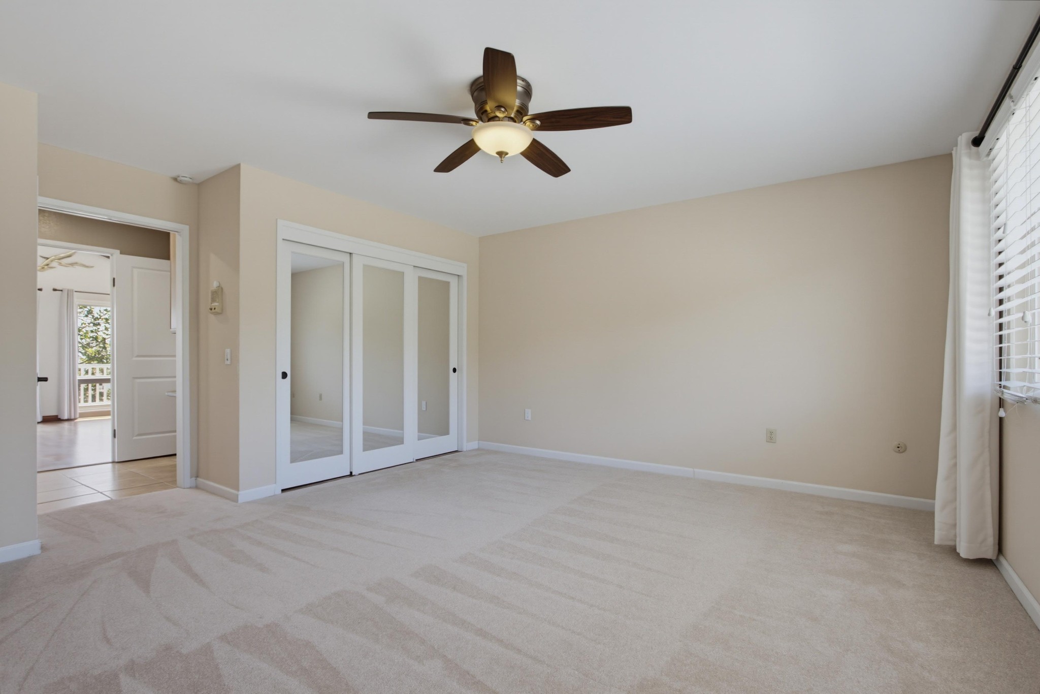 Virtual tour photo 53 of 73 for 2039 Lemon Ave