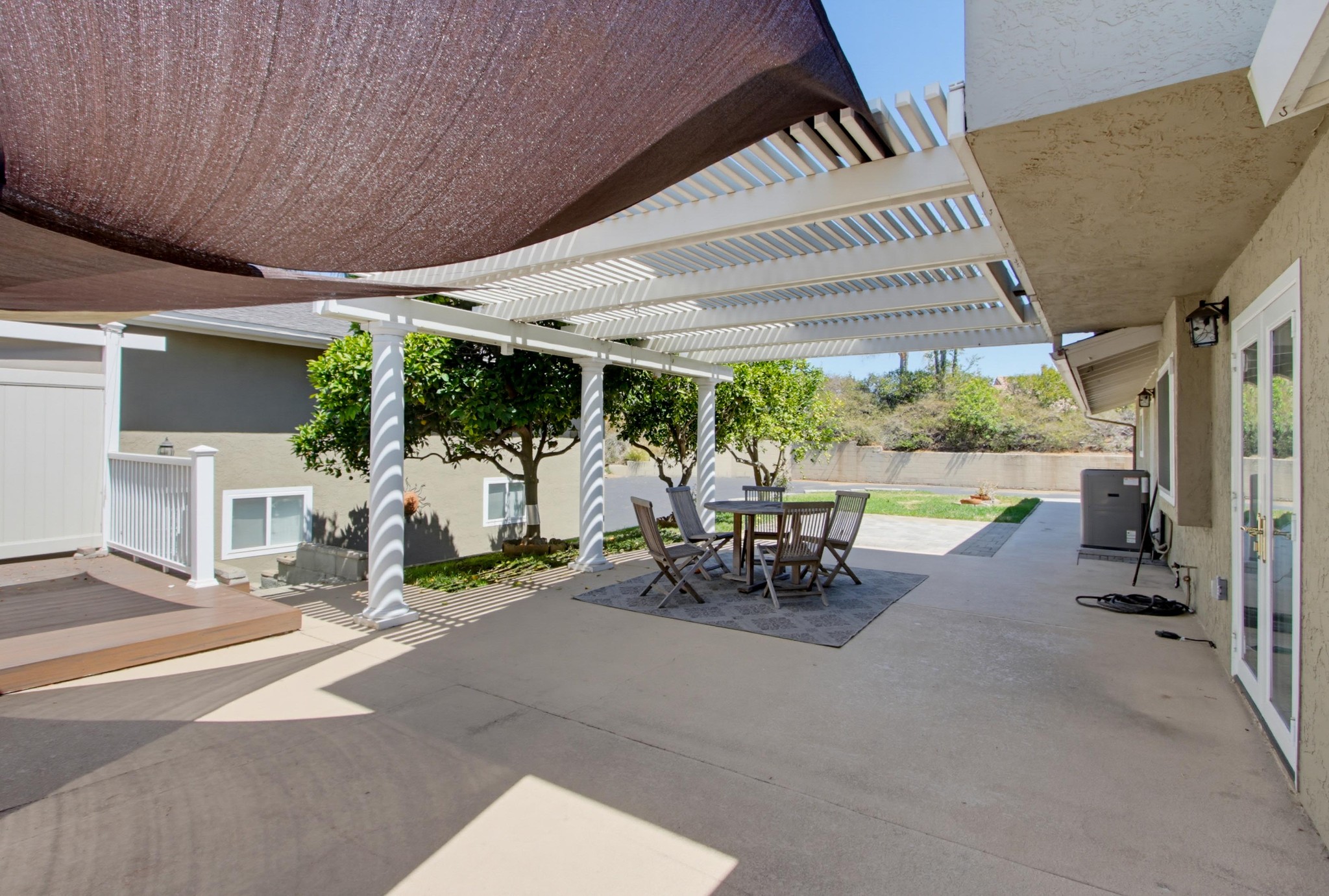 Virtual tour photo 58 of 73 for 2039 Lemon Ave