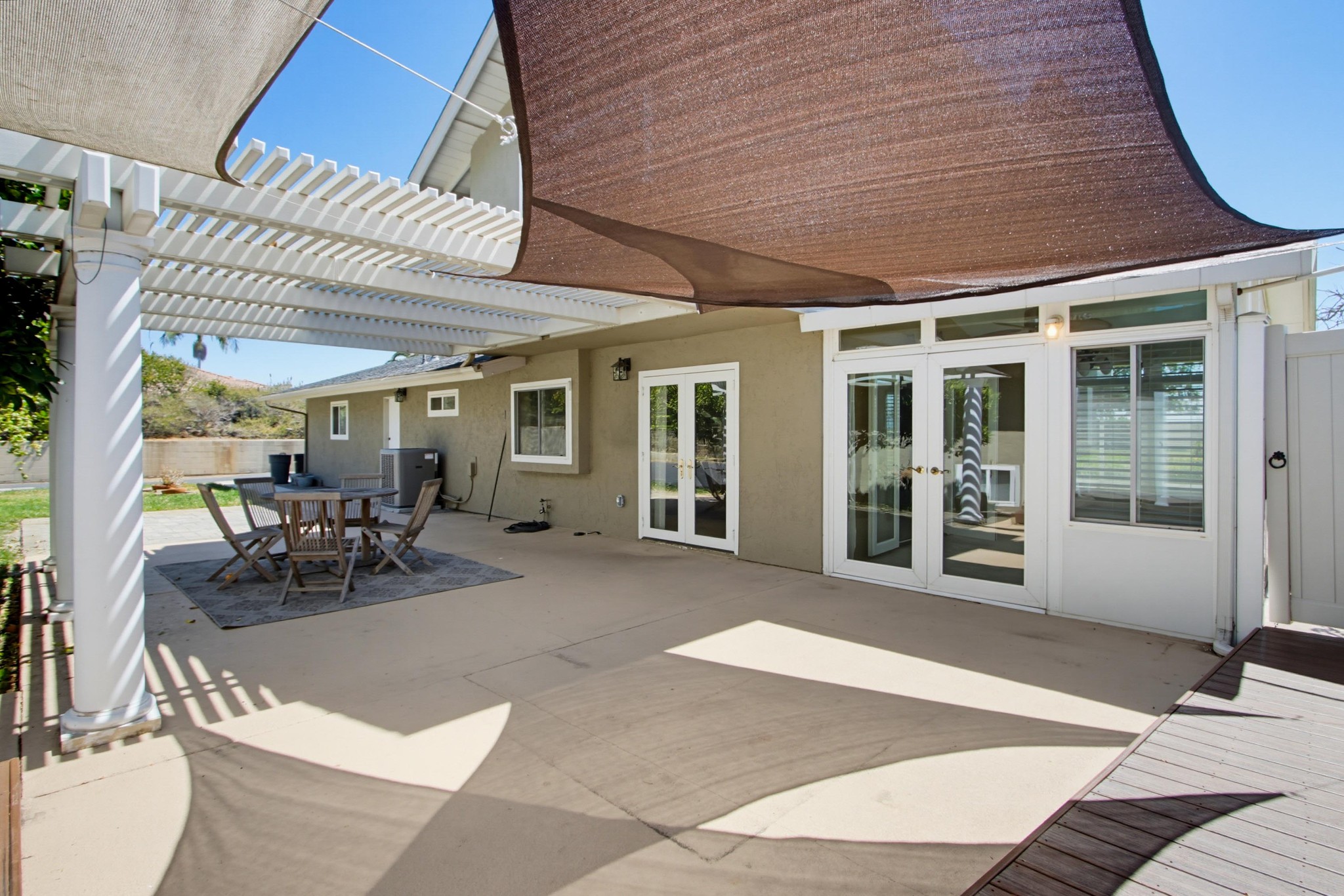 Virtual tour photo 59 of 73 for 2039 Lemon Ave