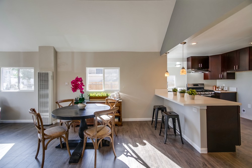 Virtual tour photo 21 of 47 for 204 S Gregory St