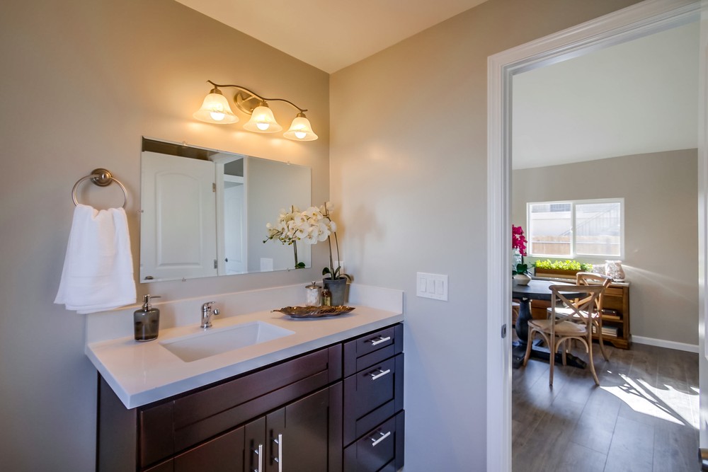 Virtual tour photo 35 of 47 for 204 S Gregory St
