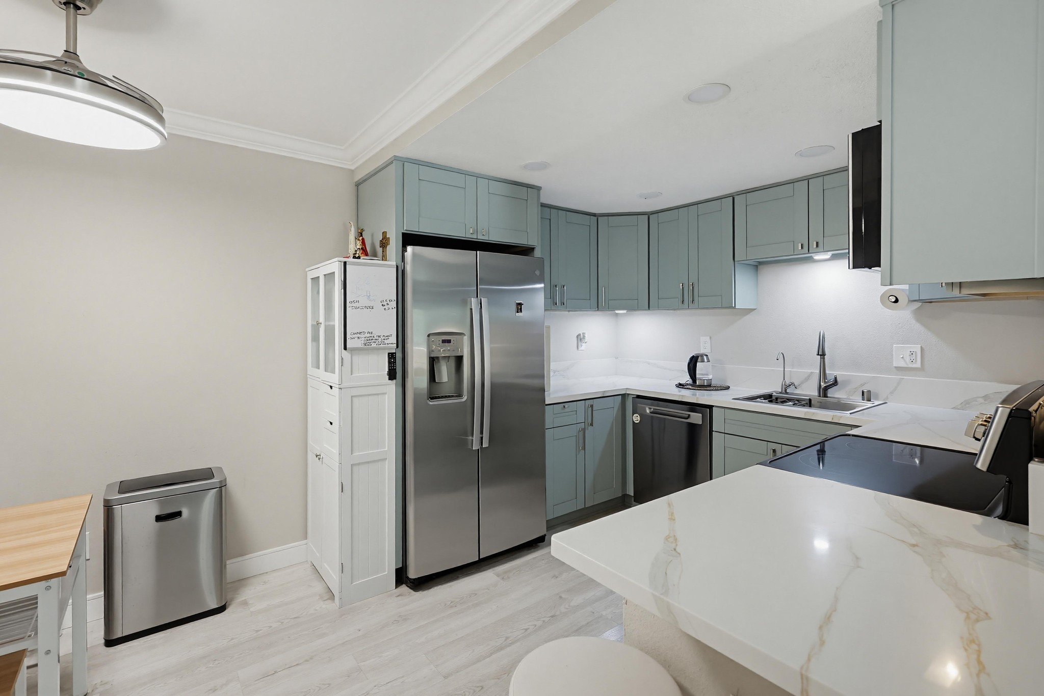 Virtual tour photo 16 of 50 for 204 Woodland Pkwy