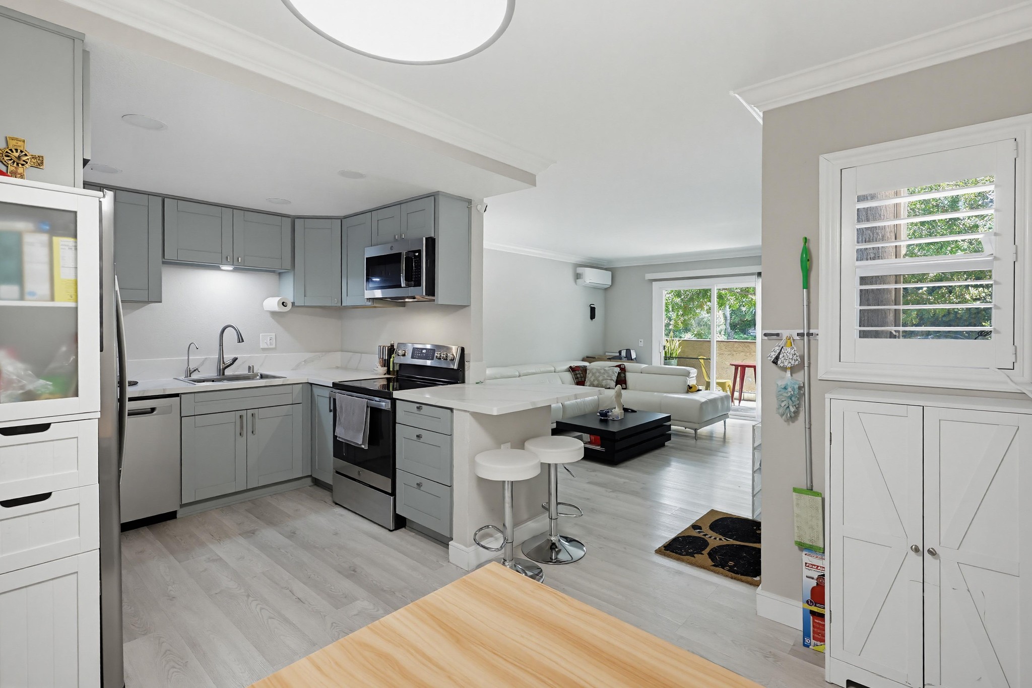 Virtual tour photo 19 of 50 for 204 Woodland Pkwy
