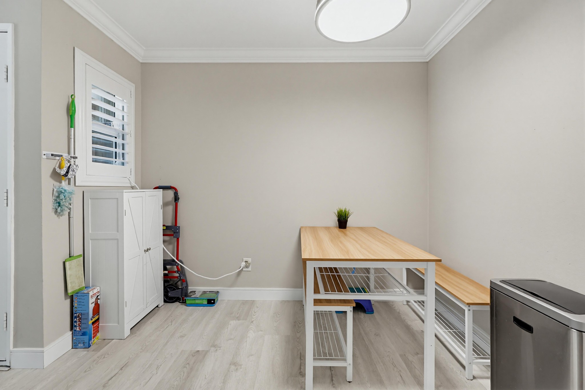 Virtual tour photo 23 of 50 for 204 Woodland Pkwy