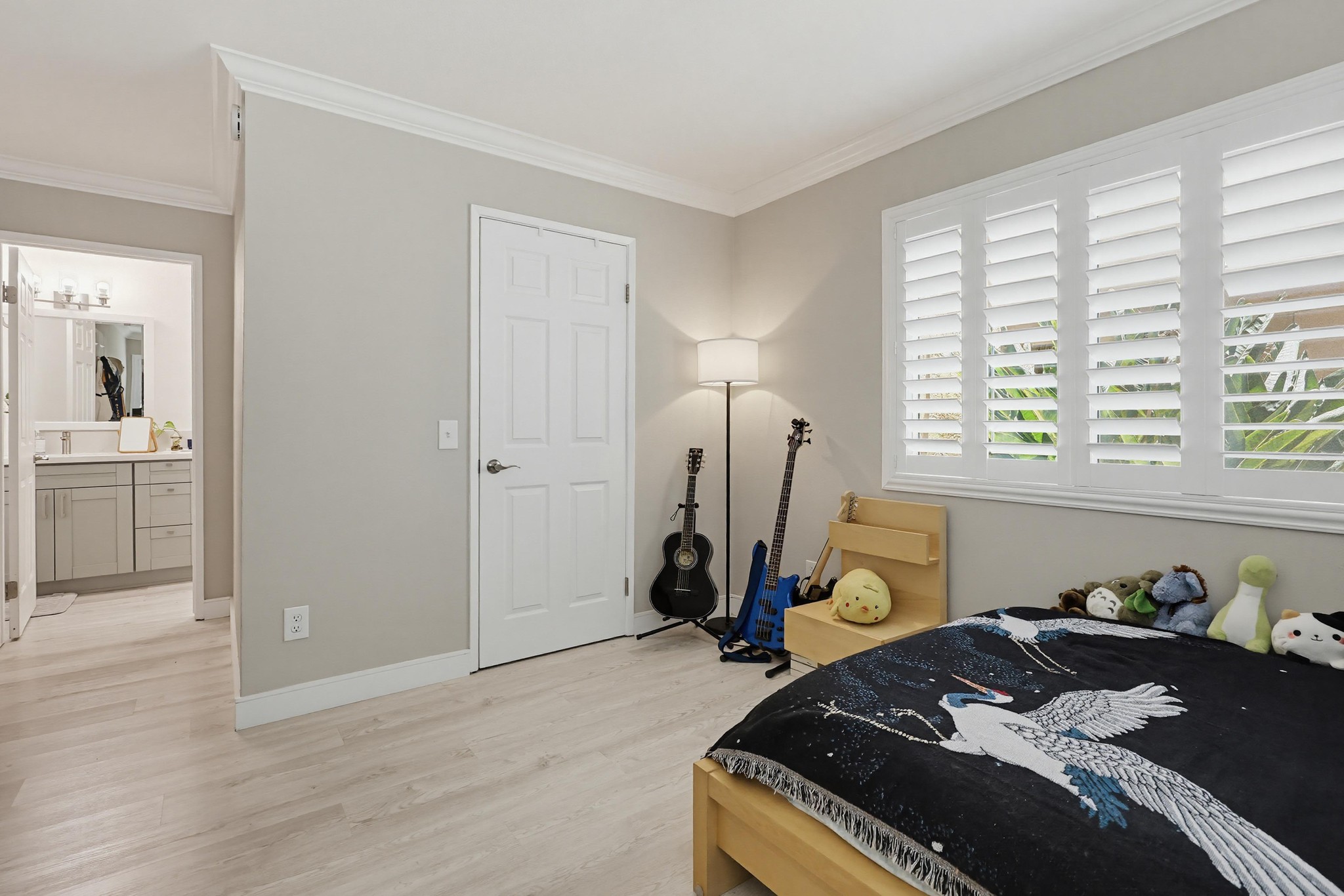 Virtual tour photo 36 of 50 for 204 Woodland Pkwy