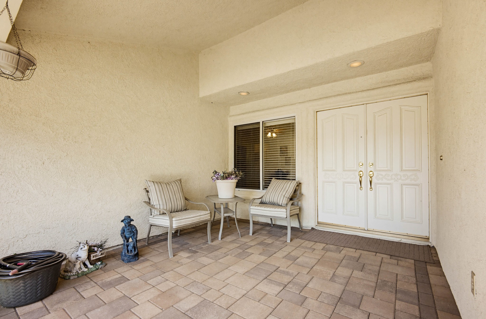 Virtual tour photo 6 of 53 for 2040 N Albright Ave
