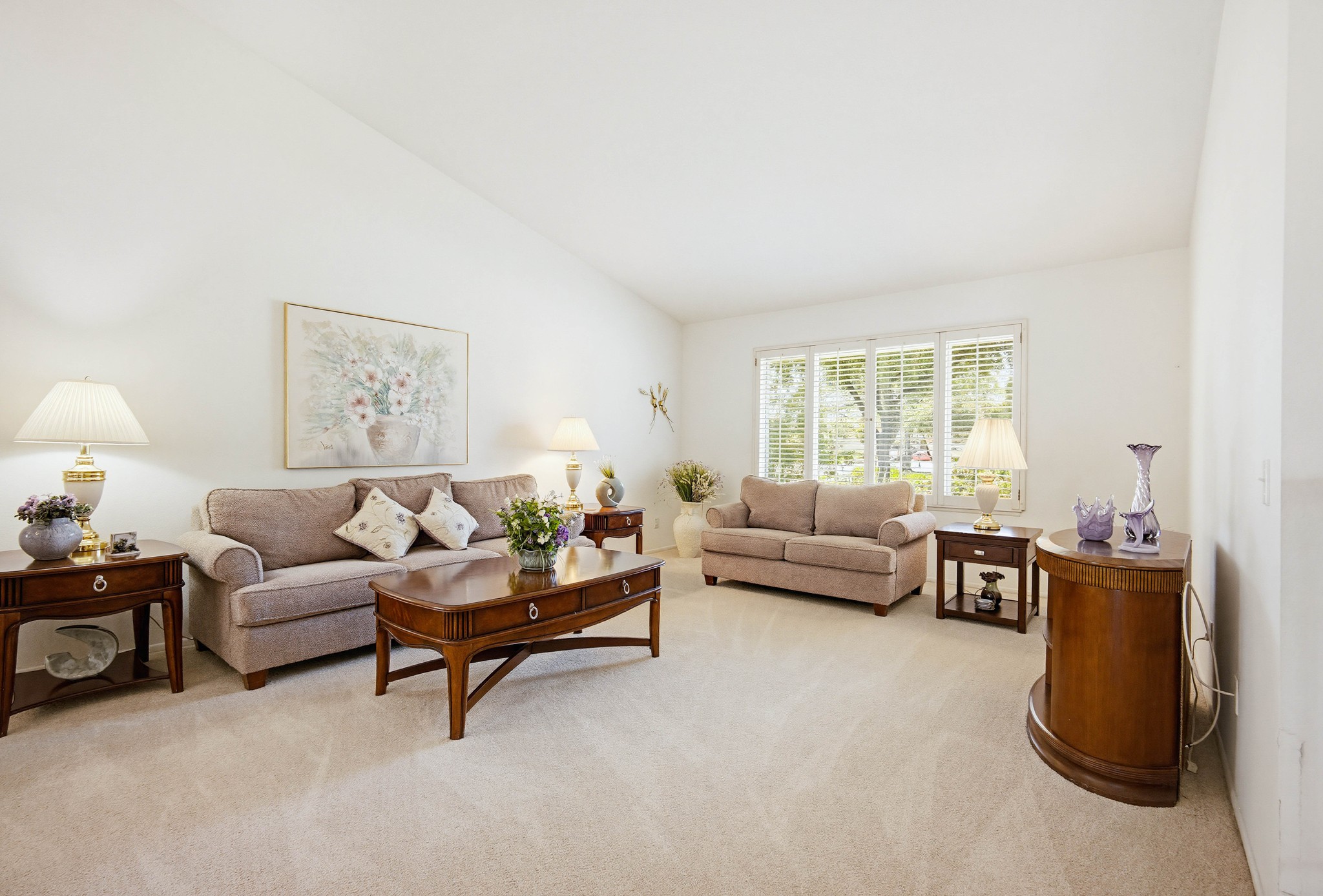 Virtual tour photo 11 of 53 for 2040 N Albright Ave