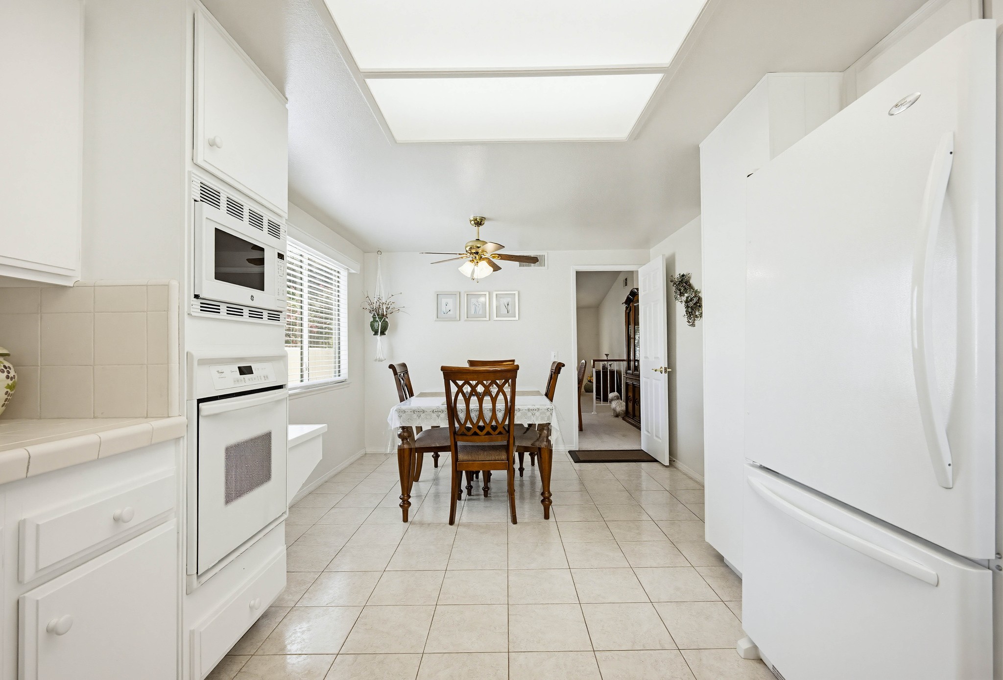 Virtual tour photo 20 of 53 for 2040 N Albright Ave