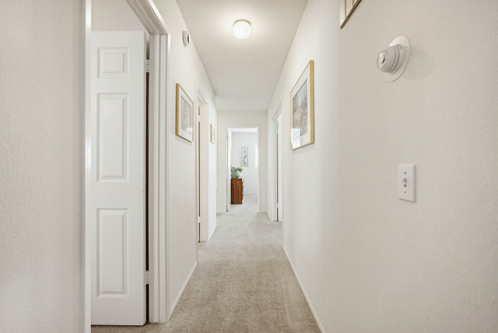Virtual tour photo 25 of 53 for 2040 N Albright Ave