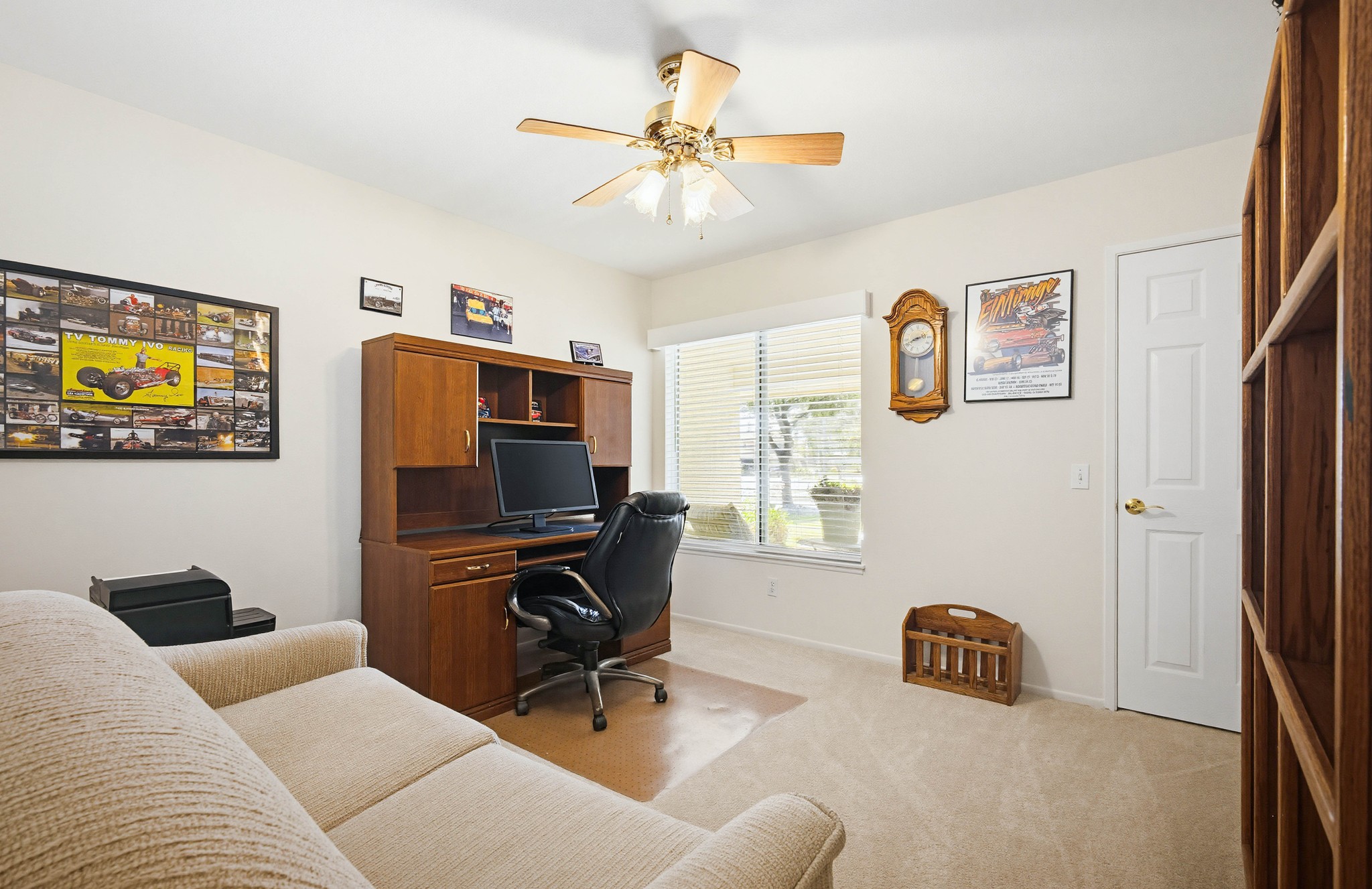 Virtual tour photo 26 of 53 for 2040 N Albright Ave
