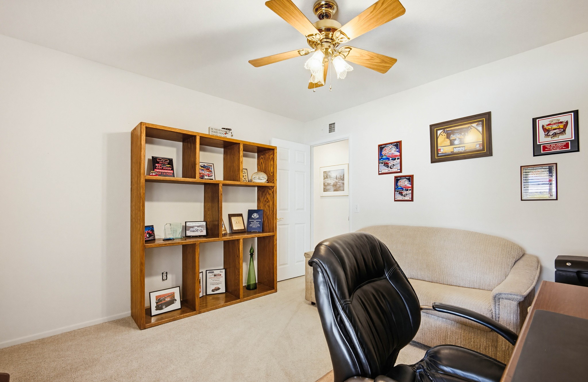 Virtual tour photo 27 of 53 for 2040 N Albright Ave