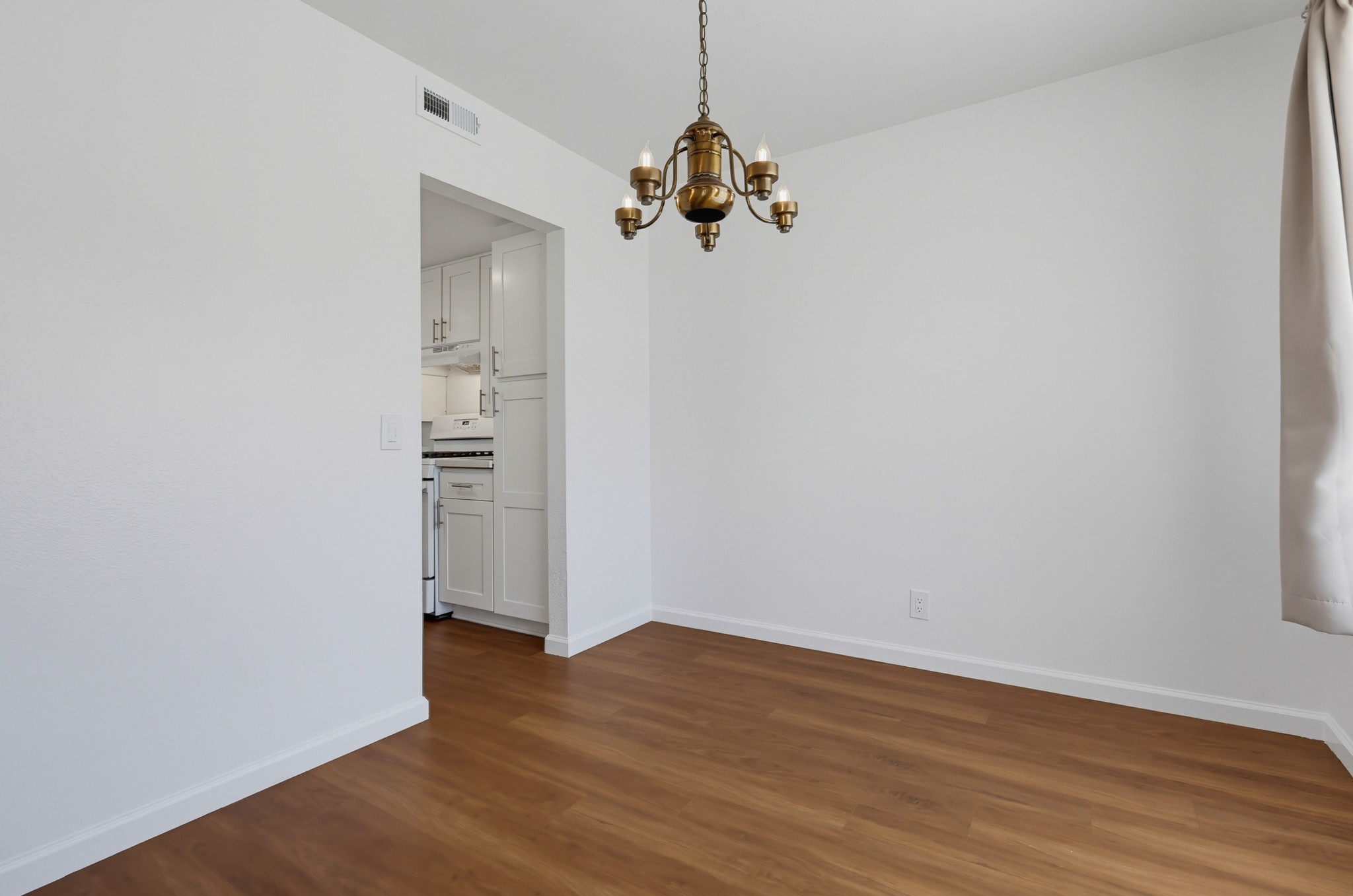 Virtual tour photo 13 of 73 for 2041 Manzana Way
