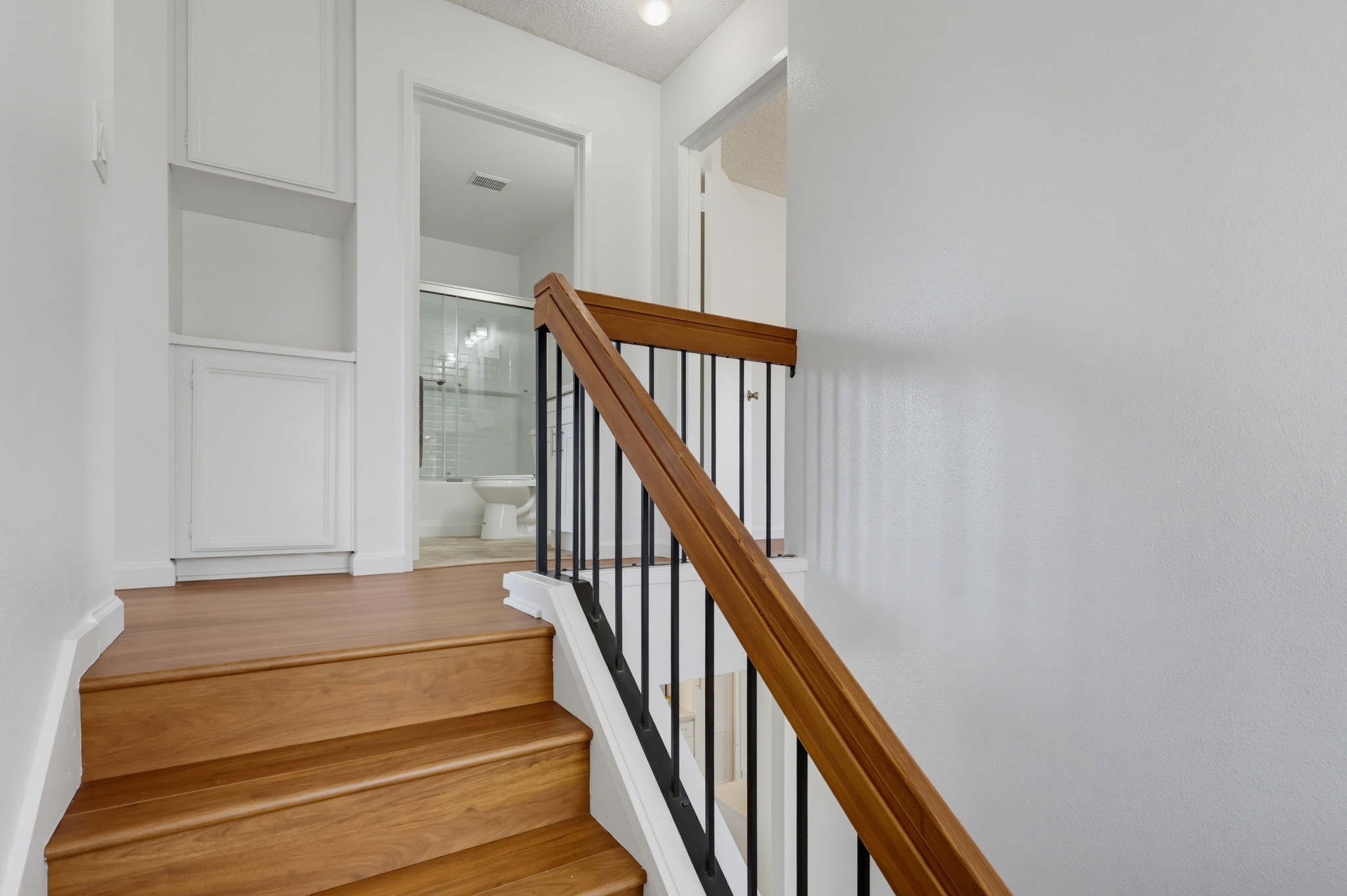 Virtual tour photo 32 of 73 for 2041 Manzana Way