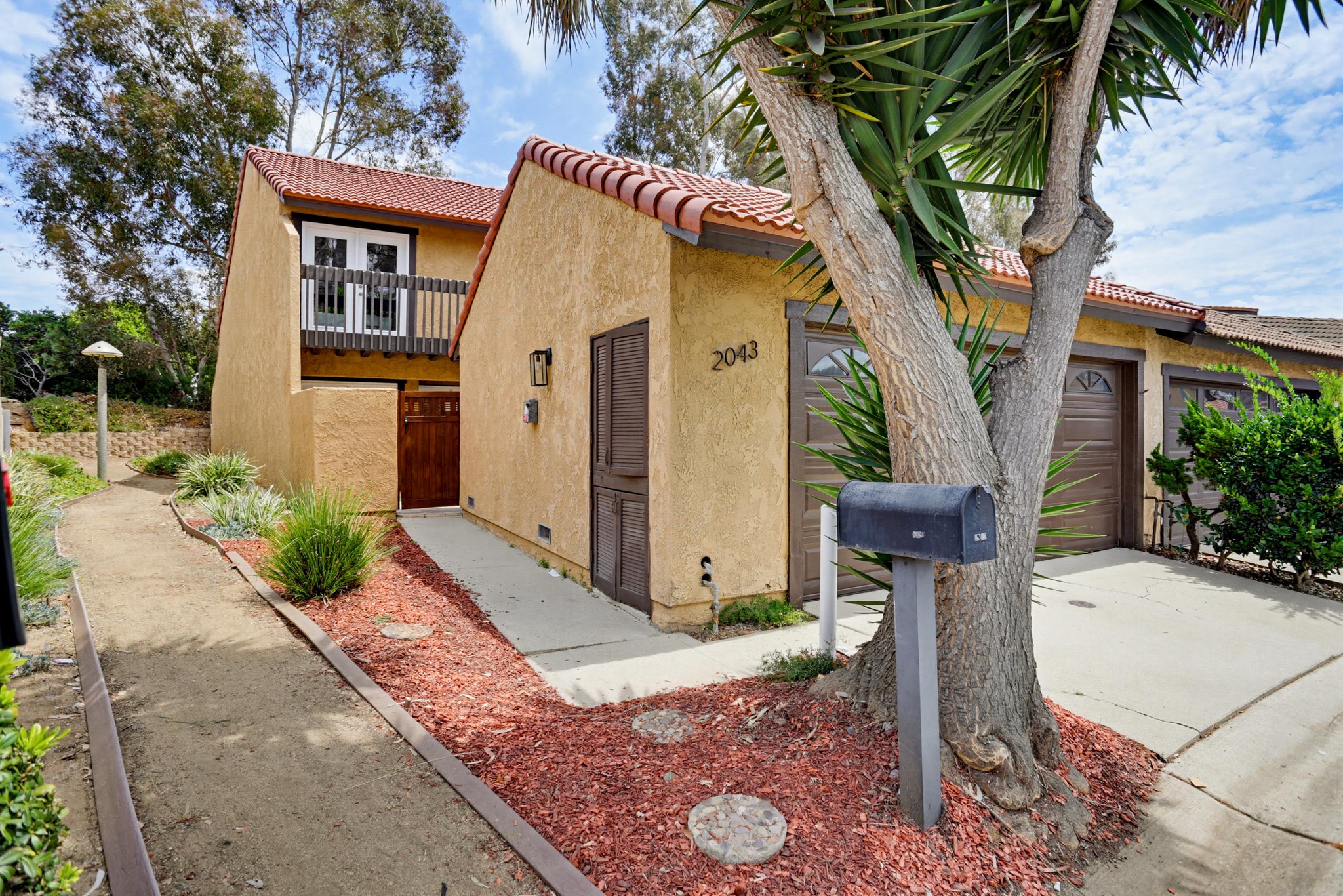 Virtual tour photo 1 of 52 for 2043 Avenue of the Trees