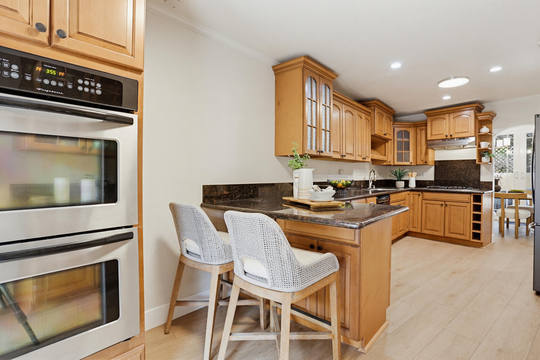 Virtual tour photo 22 of 52 for 2043 Avenue of the Trees