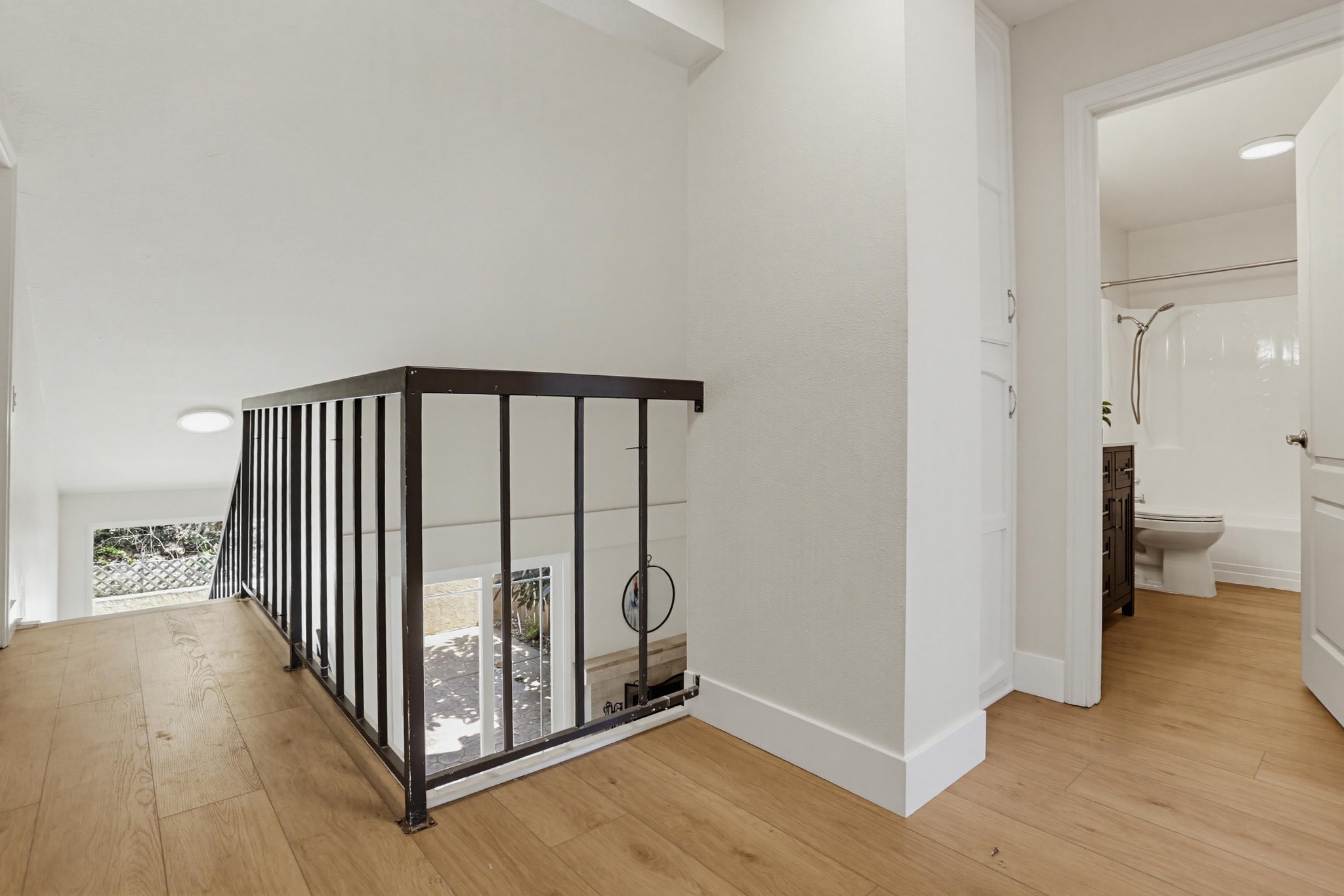 Virtual tour photo 30 of 52 for 2043 Avenue of the Trees