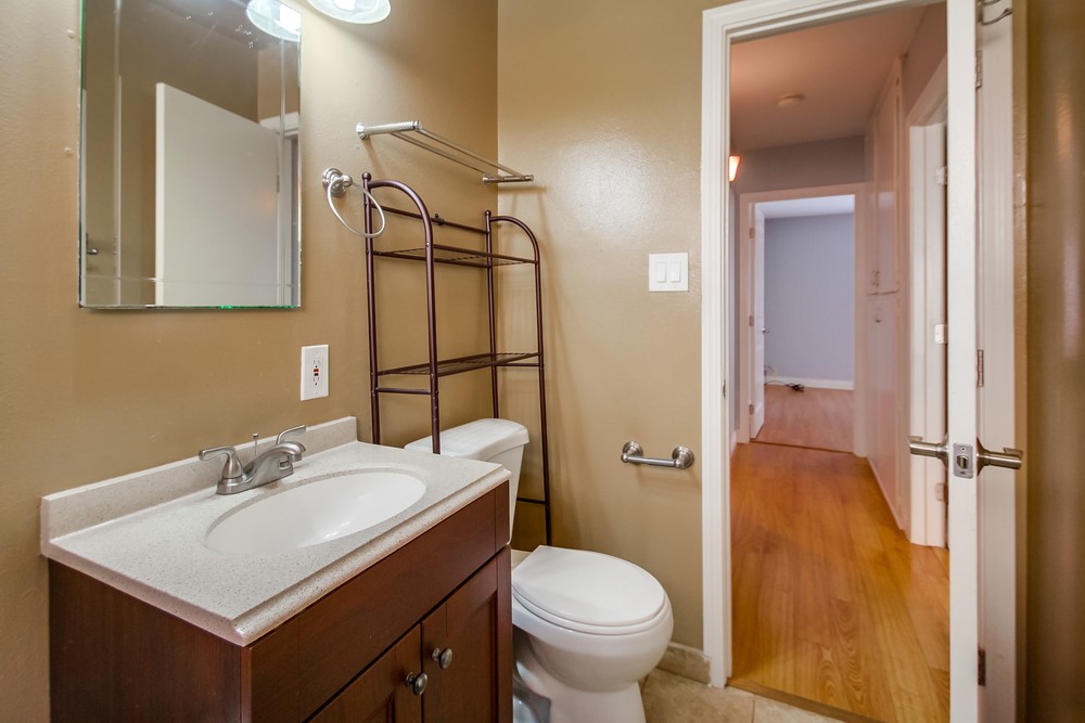 Virtual tour photo 27 of 27 for 2043 Oliver Ave