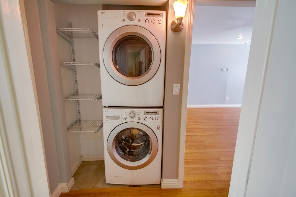 Virtual tour photo 28 of 27 for 2043 Oliver Ave