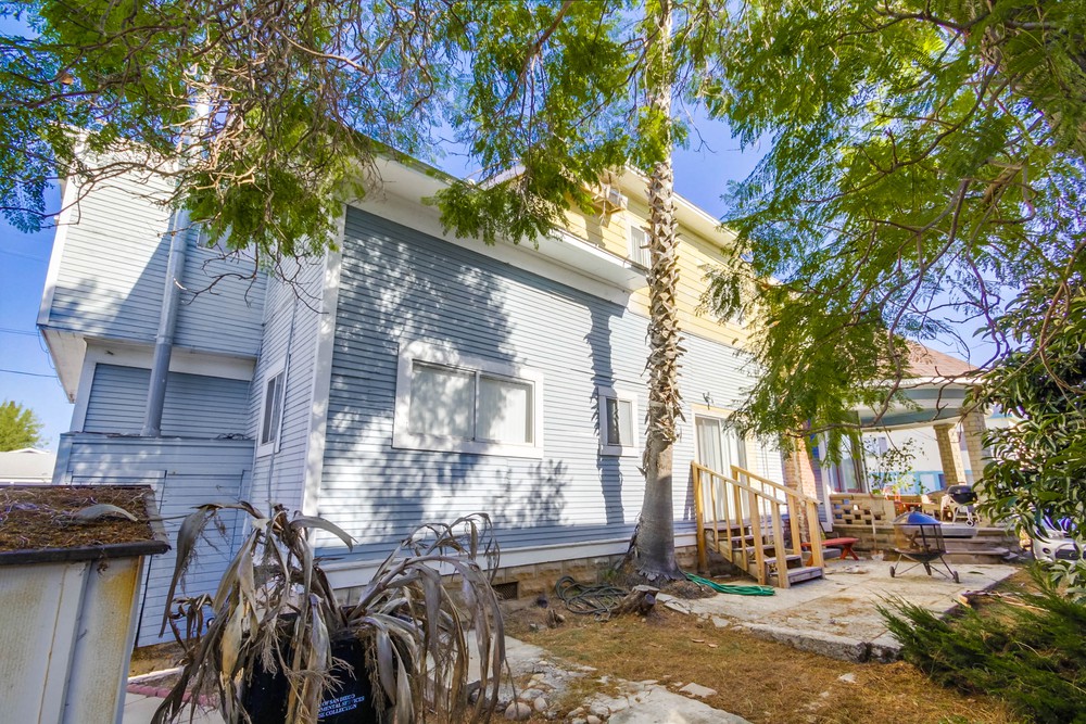 Virtual tour photo 17 of 22 for 2046 30th St