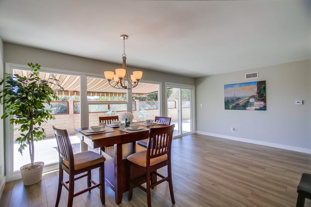 Virtual tour photo 17 of 49 for 2046 Whinchat St
