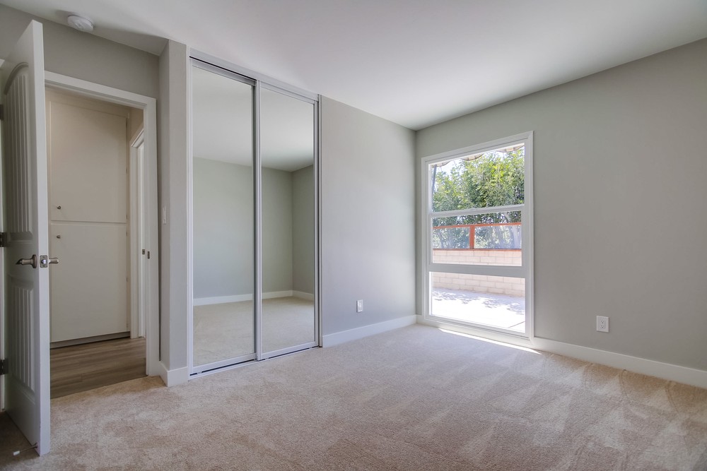 Virtual tour photo 36 of 49 for 2046 Whinchat St