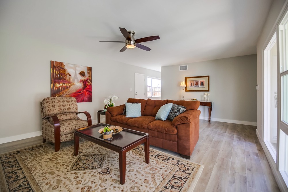 Virtual tour photo 12 of 49 for 2046 Whinchat St