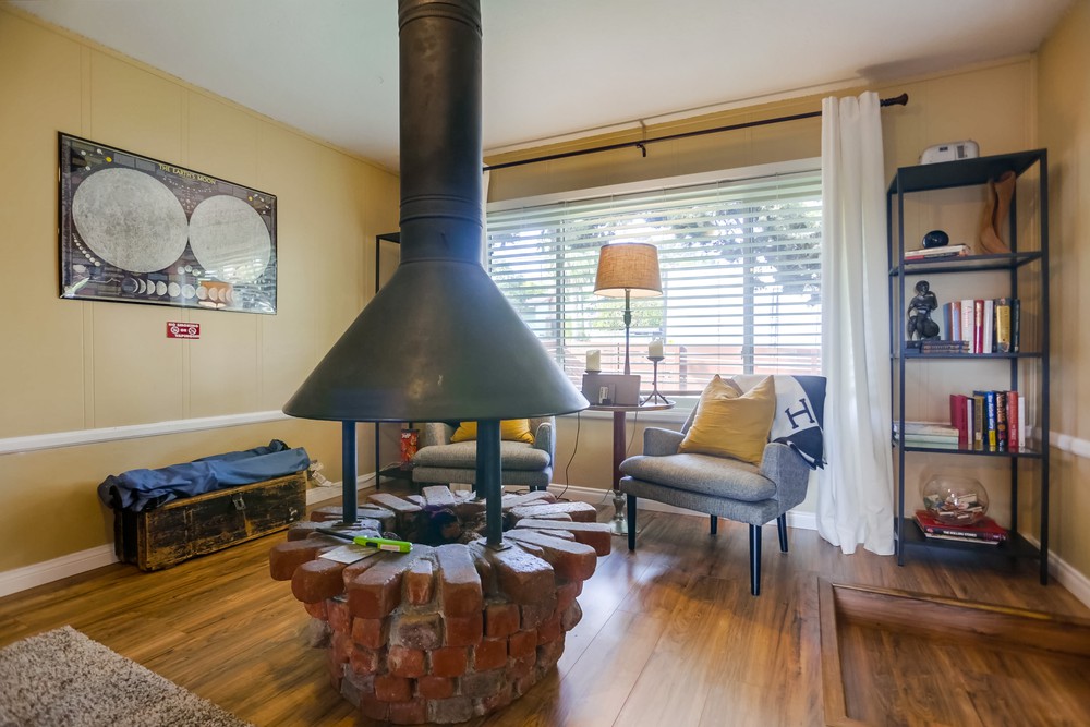Virtual tour photo 8 of 26 for 2047 Beryl St