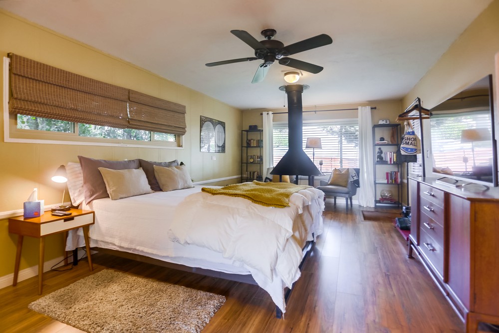 Virtual tour photo 12 of 26 for 2047 Beryl St