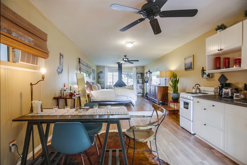 Virtual tour photo 19 of 26 for 2047 Beryl St