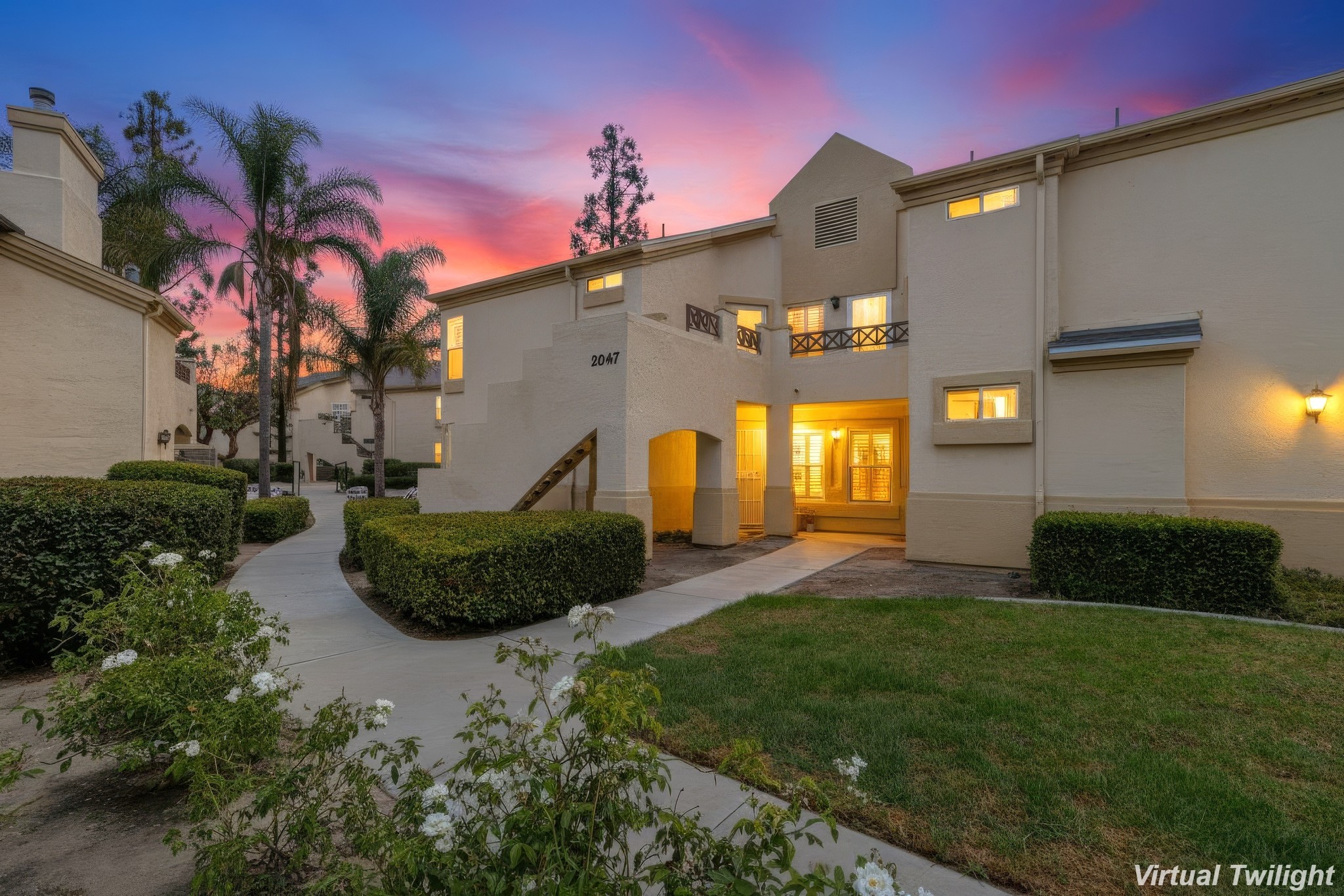 Virtual tour photo 37 of 36 for 2047 Lakeridge Cir Unit 201