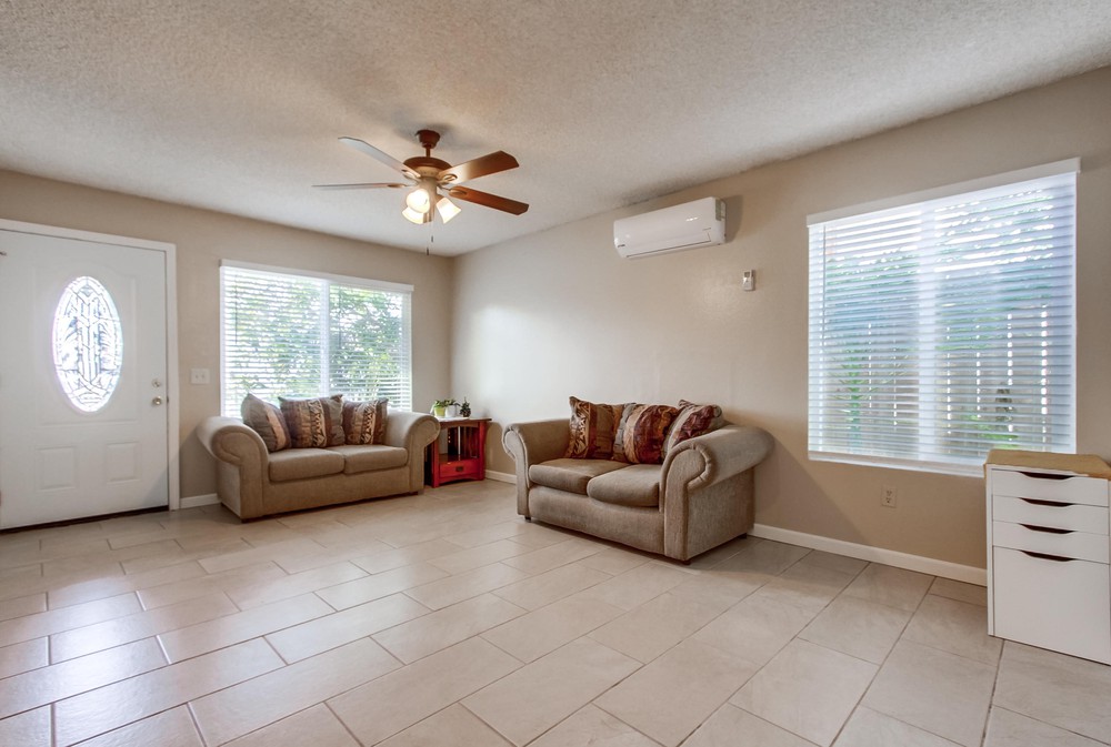 Virtual tour photo 17 of 53 for 205 Treewood St