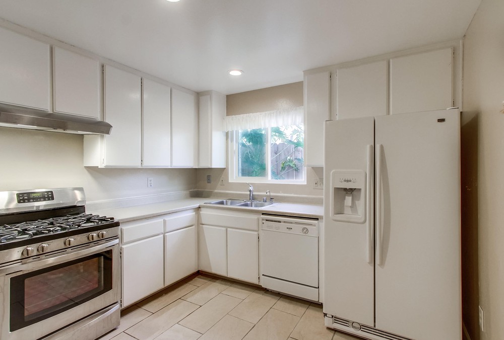 Virtual tour photo 22 of 53 for 205 Treewood St