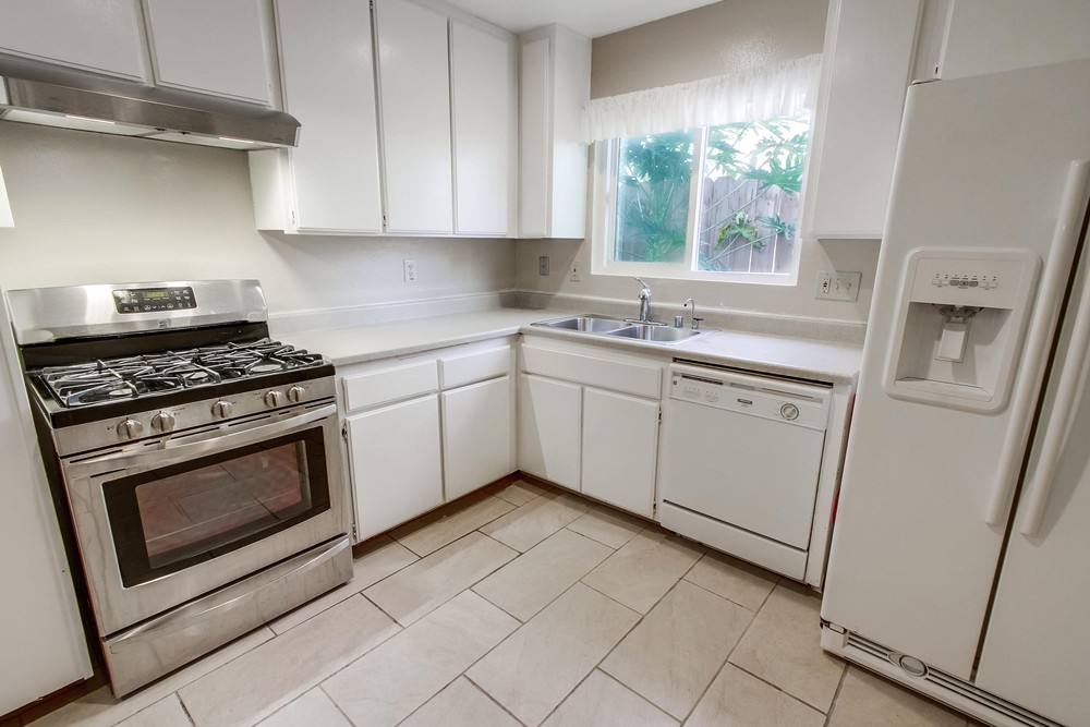 Virtual tour photo 24 of 53 for 205 Treewood St