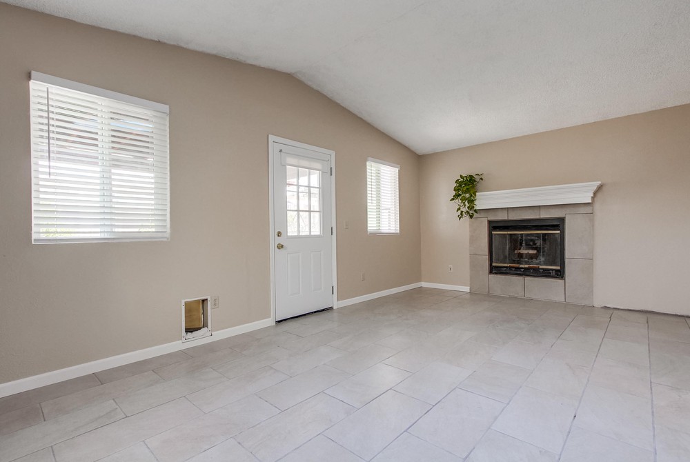 Virtual tour photo 38 of 53 for 205 Treewood St