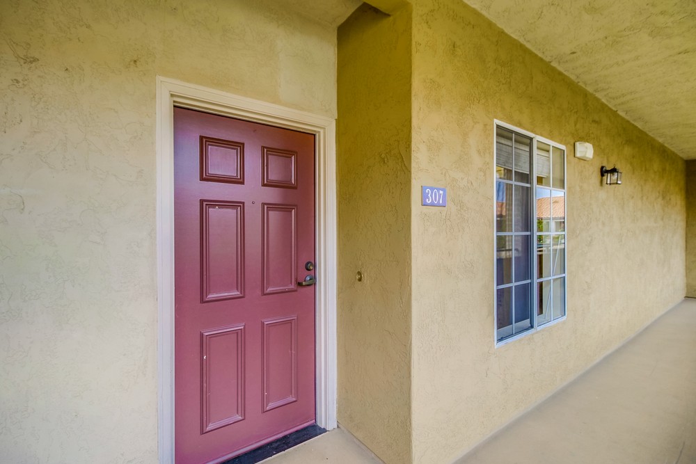 Virtual tour photo 5 of 36 for 2050 Camino De La Reina #307