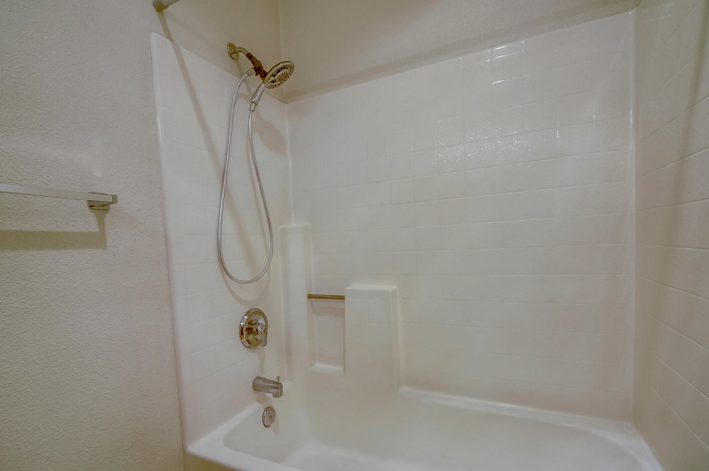 Virtual tour photo 22 of 36 for 2050 Camino De La Reina #307