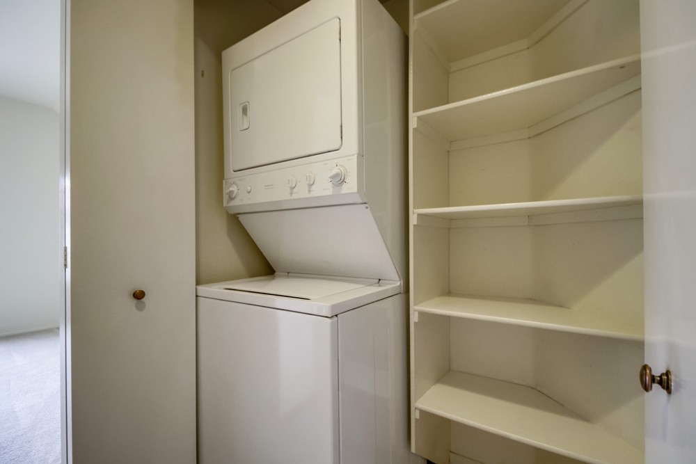 Virtual tour photo 28 of 36 for 2050 Camino De La Reina #307