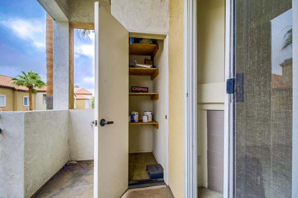 Virtual tour photo 30 of 36 for 2050 Camino De La Reina #307