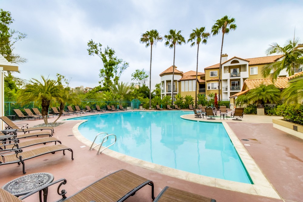 Virtual tour photo 33 of 36 for 2050 Camino De La Reina #307
