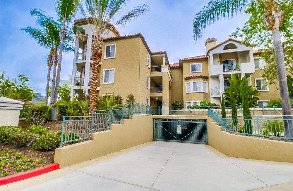 Virtual tour photo 35 of 36 for 2050 Camino De La Reina #307